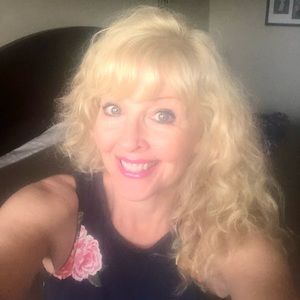 Meet your Posher, Cindy